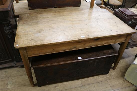 A 19th century pine farmhouse table W.152cm